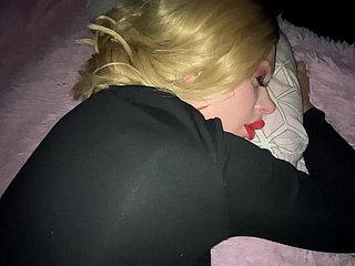 Matka pochodziła z klubu nocnego i cum do niej