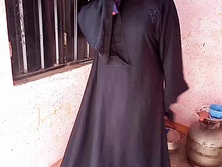 Pakistani stepcousin fucked enduring MMS