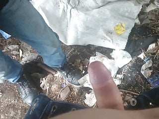 Laid Bulgarian talonneur gitan