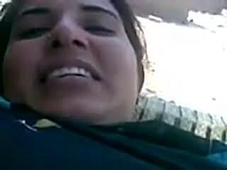 Desi đẹp muslim Mama Big Boobs fucked bởi người hàng xóm